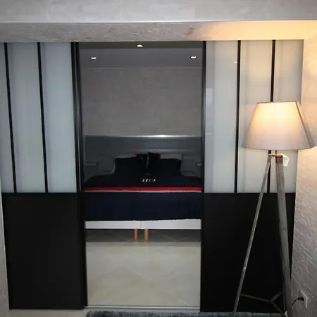 Bel Appartement 53 M2 Ruy-Montceau Exterior photo
