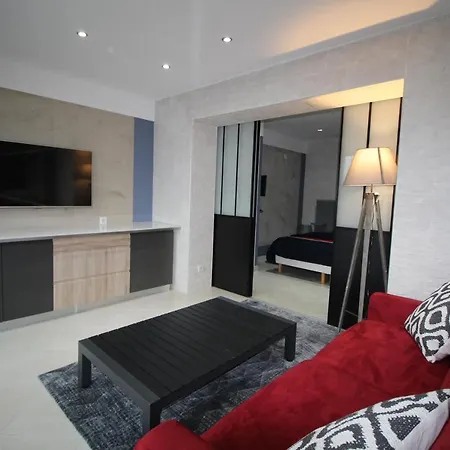 Bel Appartement 53 M2 Ruy-Montceau Exterior photo