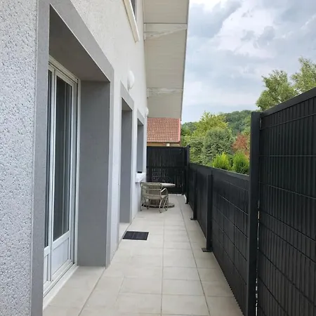 Bel Appartement 53 M2 Ruy-Montceau Exterior photo
